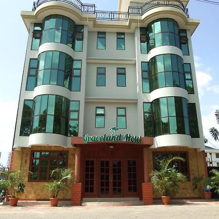 Grace Land Hotel Аруша Экстерьер фото