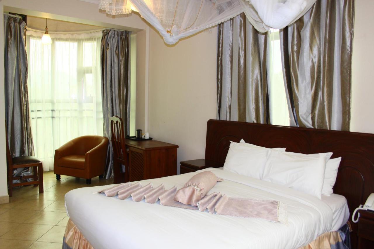 Grace Land Hotel Аруша Экстерьер фото