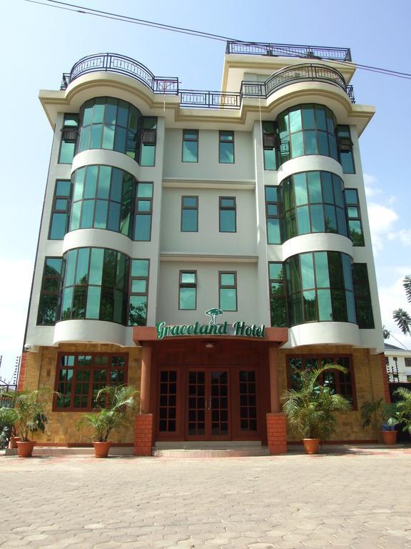 Grace Land Hotel Аруша Экстерьер фото